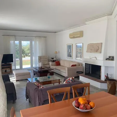 - Monemvasia Municipality Ελιά Λακωνίας