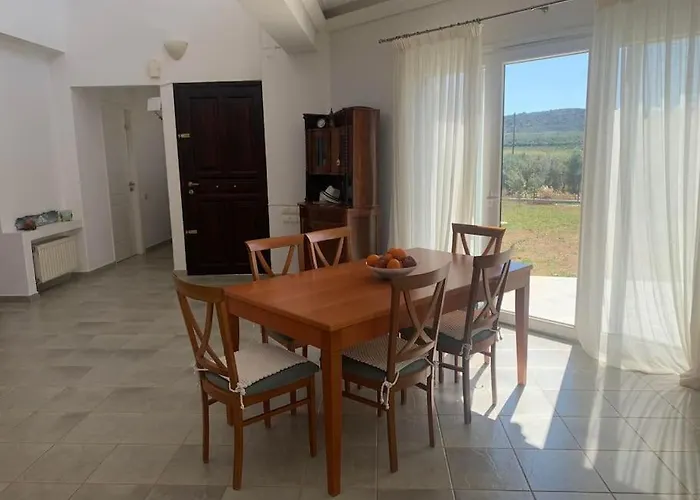 - Monemvasia Municipality Villa *